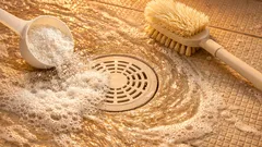 残り湯で浴室の床掃除がラクに 温かいうちに済ませる節水テク